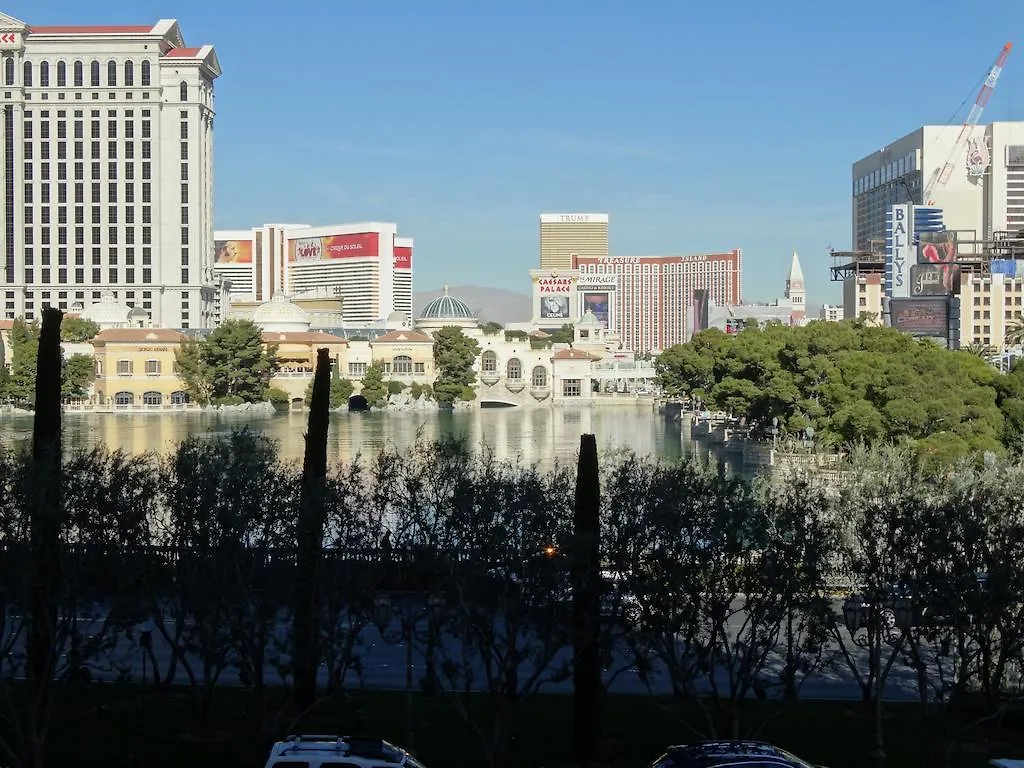 Suites At Jockey Club Las Vegas Apart-hotel